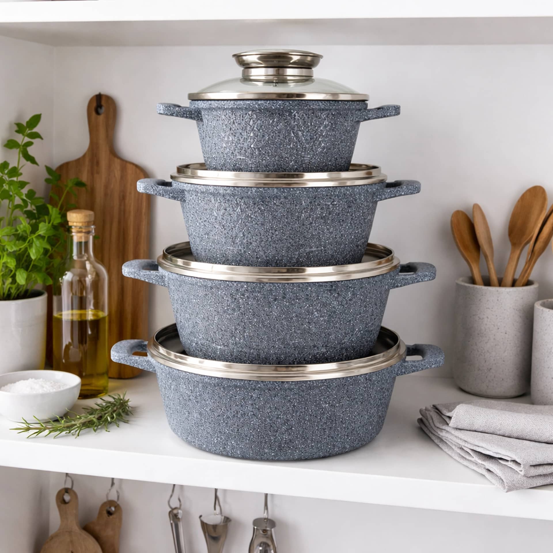 products.photoOf Комплект тигани и тенджери от шлицован алуминий с незалепващо покритие, 8 части, керамичен мрамор, съвместим с индукция KB-3740