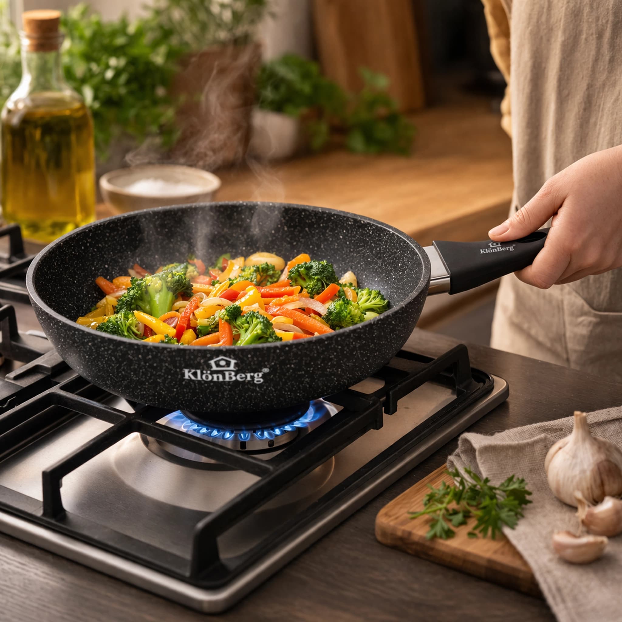 products.photoOf KlonBerg 22cm Non-Stick Marble Frying Pan – Induction Safe KB-8810