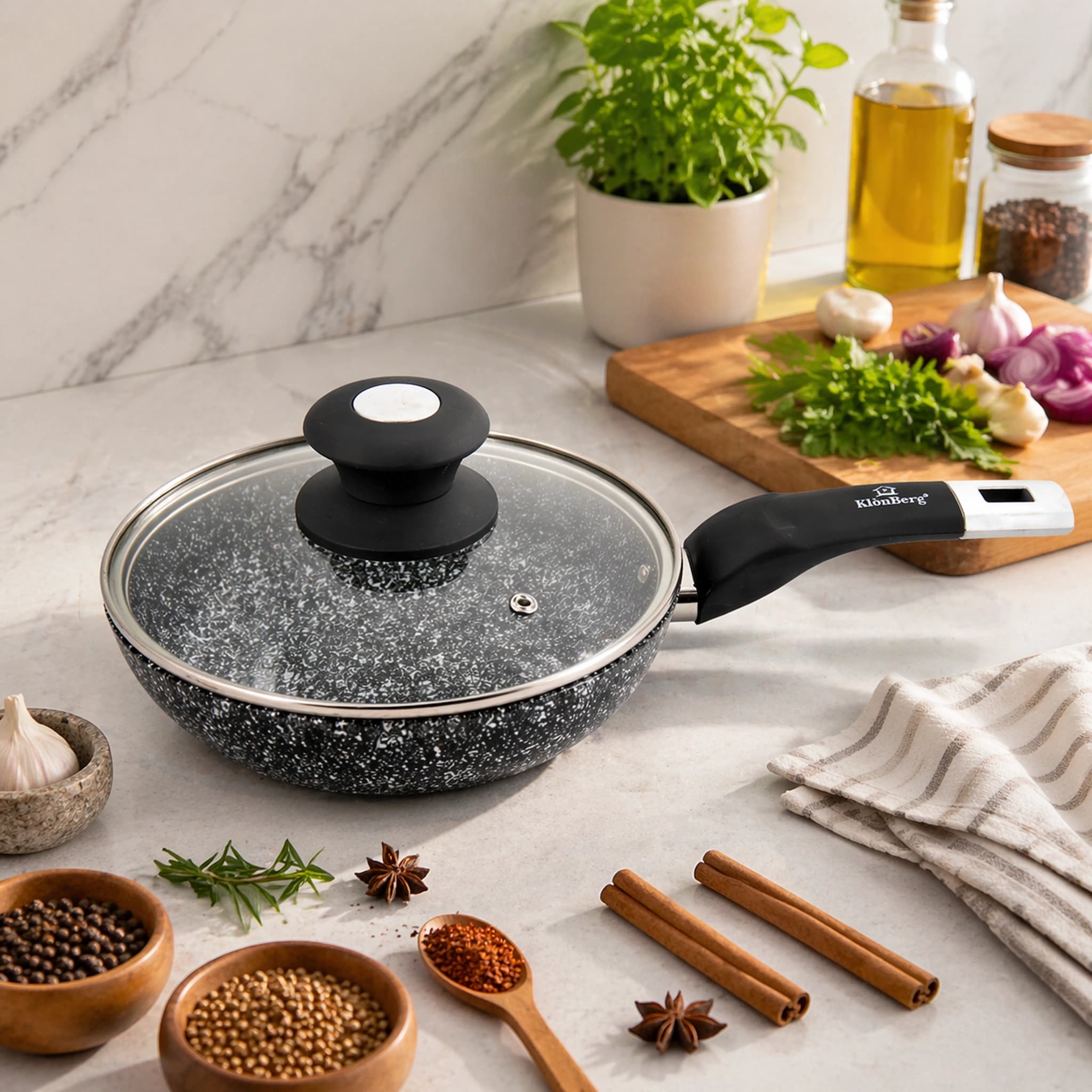 products.photoOf Granite Non Stick Frying Pan with Lid 20cm Pressed Aluminum KB-8641