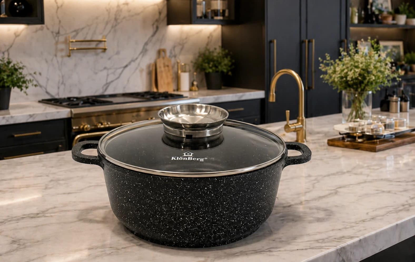 products.photoOf Cast Aluminium Soup Pot 22CM 3.1L Ceramic Marble Non Stick with Glass Lid KB-4004