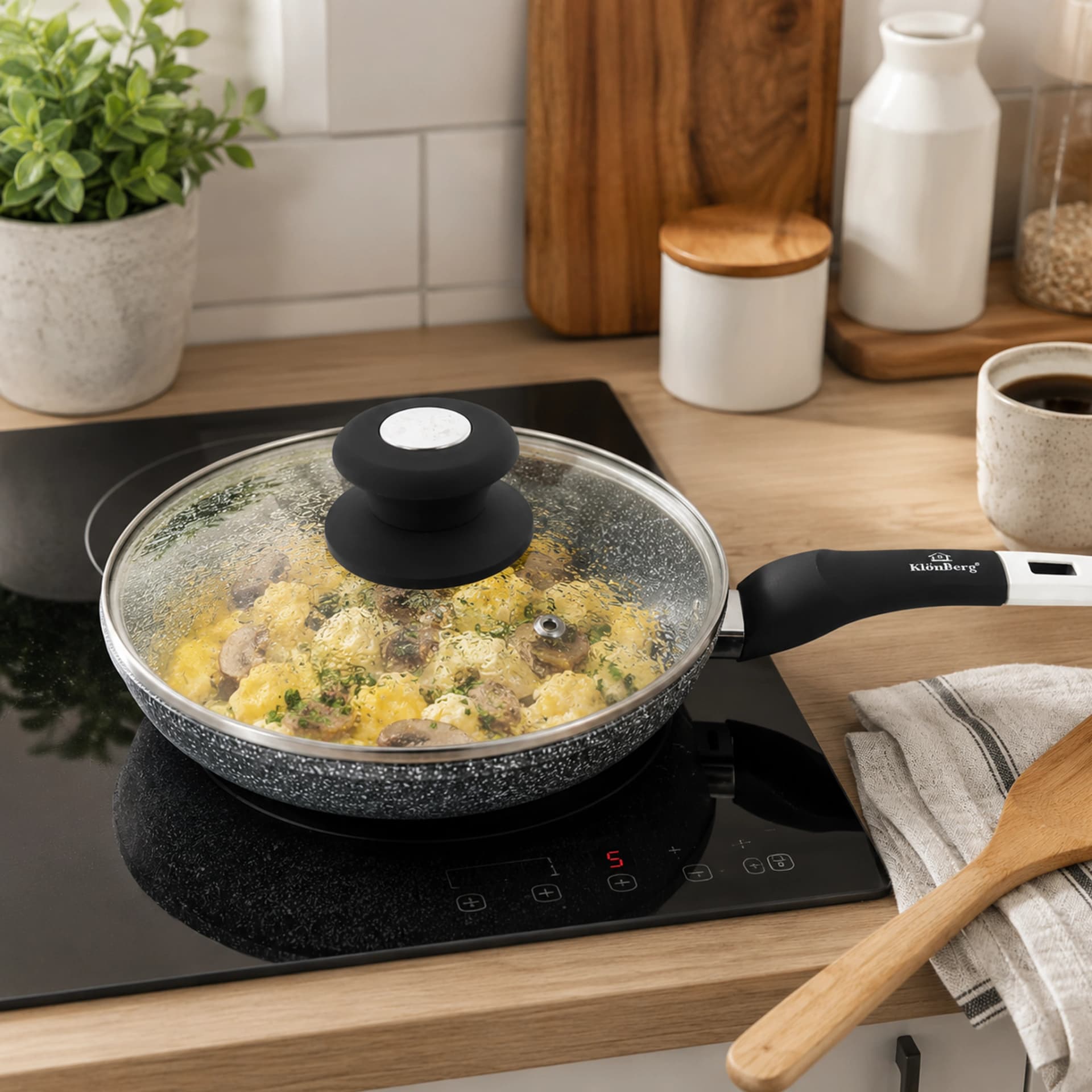products.photoOf Marble Coating Frying Pan 22cm Non-Stick Pressed Aluminum with Lid KB-8642