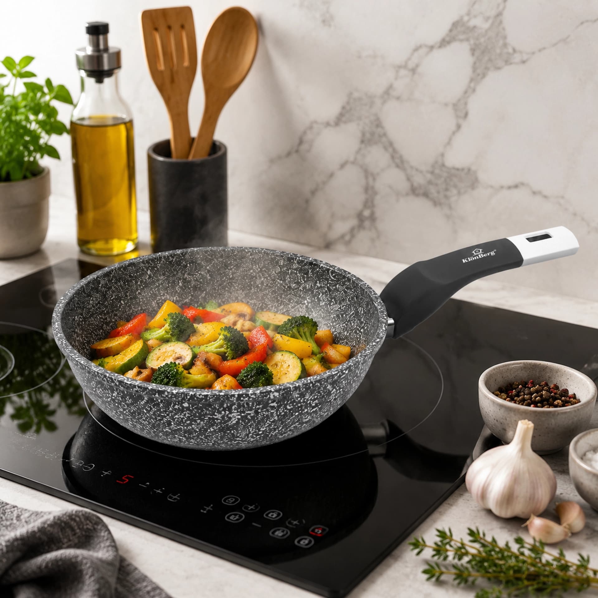 products.photoOf Granite Coating Frying Pan 20cm Non-Stick Pressed Aluminum Induction KB-8632